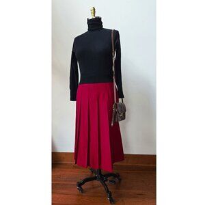 Vintage 90's L.L. Bean Red Wool Pleated Midi Skirt in a Size 12